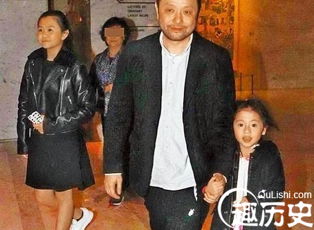 邱淑贞一家