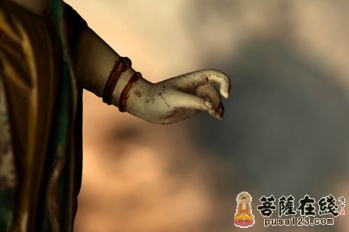 佛教-老僧圆寂肉身不腐 容颜如生吓退暴徒 佛教-老僧圆寂肉身不腐 容颜如生吓退暴徒