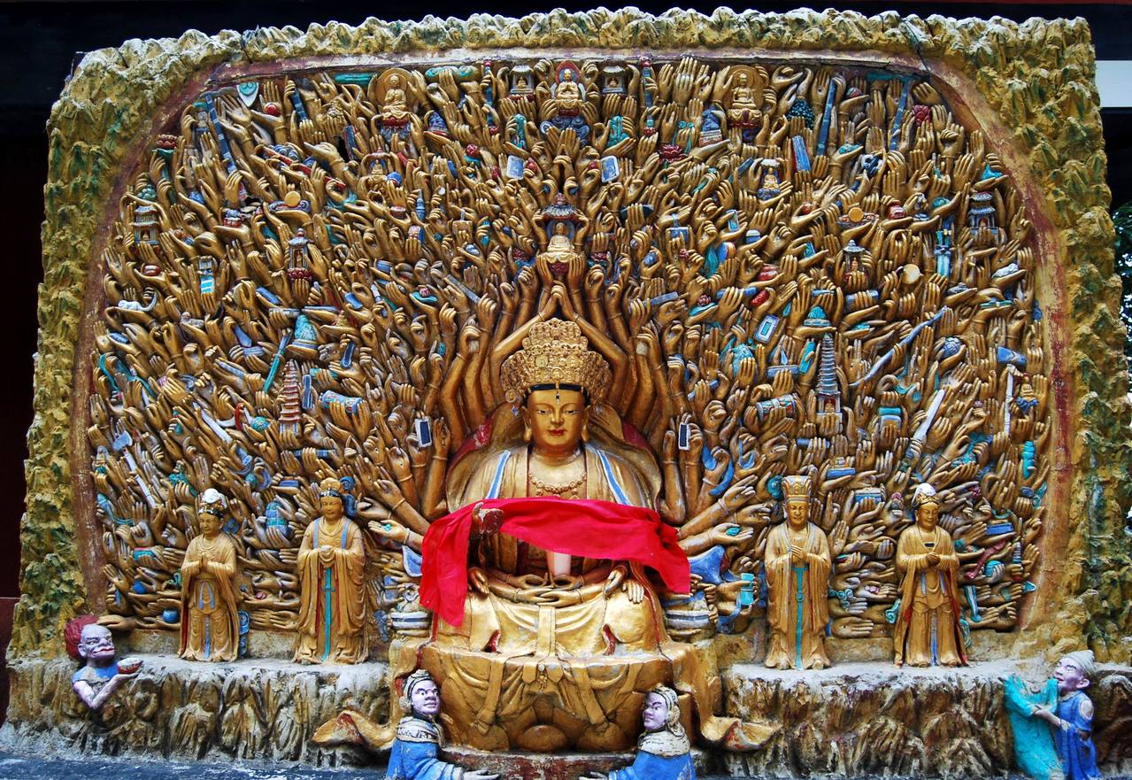 千手观音-你能数清手臂,分辨出七只金手吗?-宝顶山千手观音的传说 千手观音-你能数清手臂,分辨出七只金手吗?-宝顶山千手观音的传说