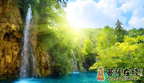 只供给父母吃穿不算孝顺 只供给父母吃穿不算孝顺