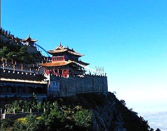绵山-石为骨 土为肉 树为衣:绵山奇观 绵山-石为骨 土为肉 树为衣:绵山奇观