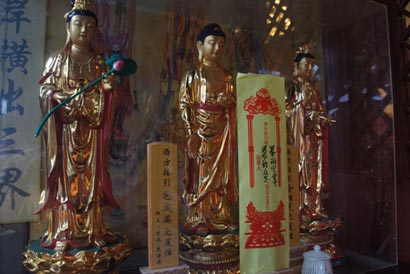 佛教-佛教界为北京暴雨罹难同胞慈悲超度 佛教-佛教界为北京暴雨罹难同胞慈悲超度